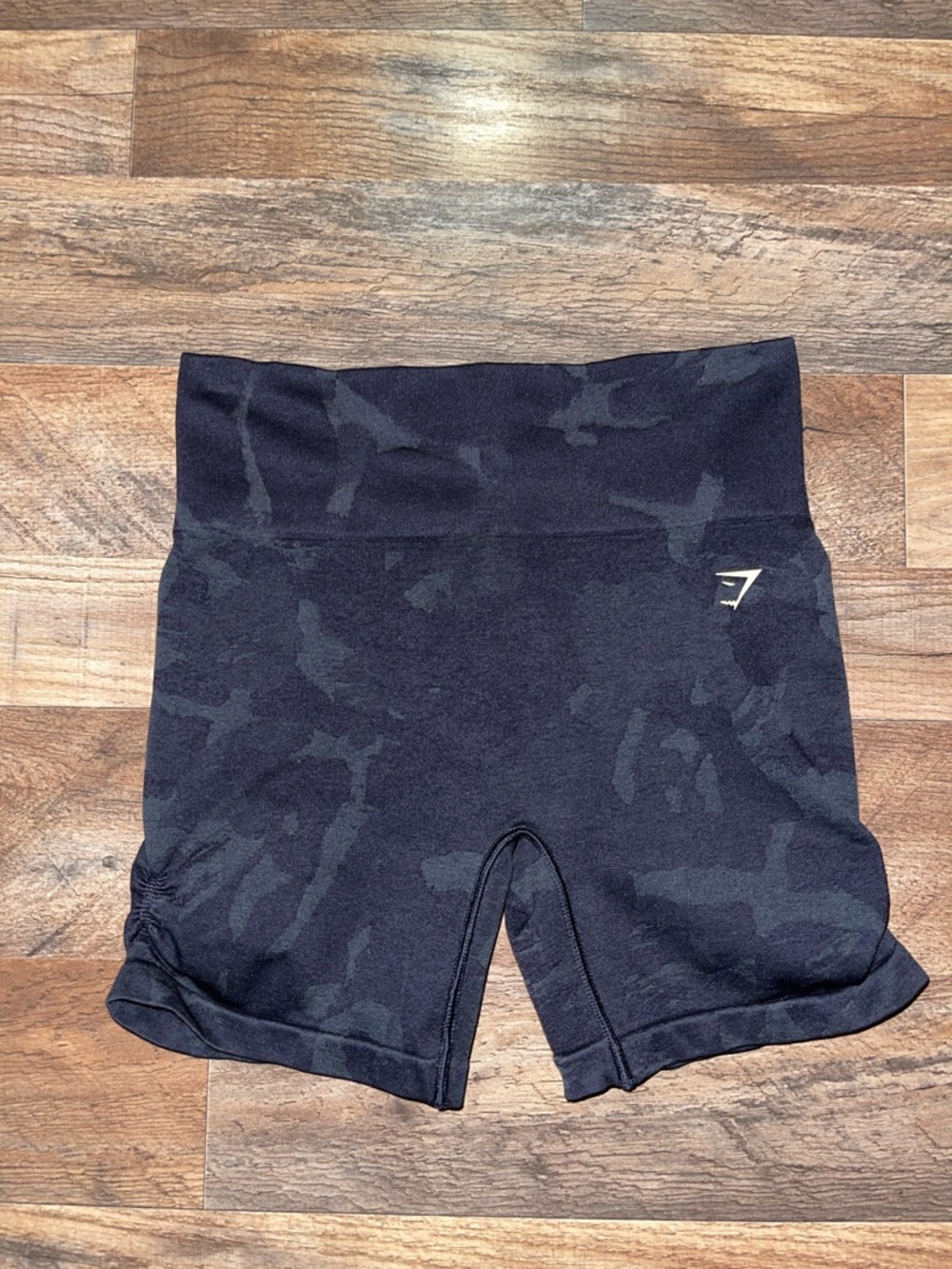 Gymshark High-Rise adapt Black Camo Women’s Active Shorts size M